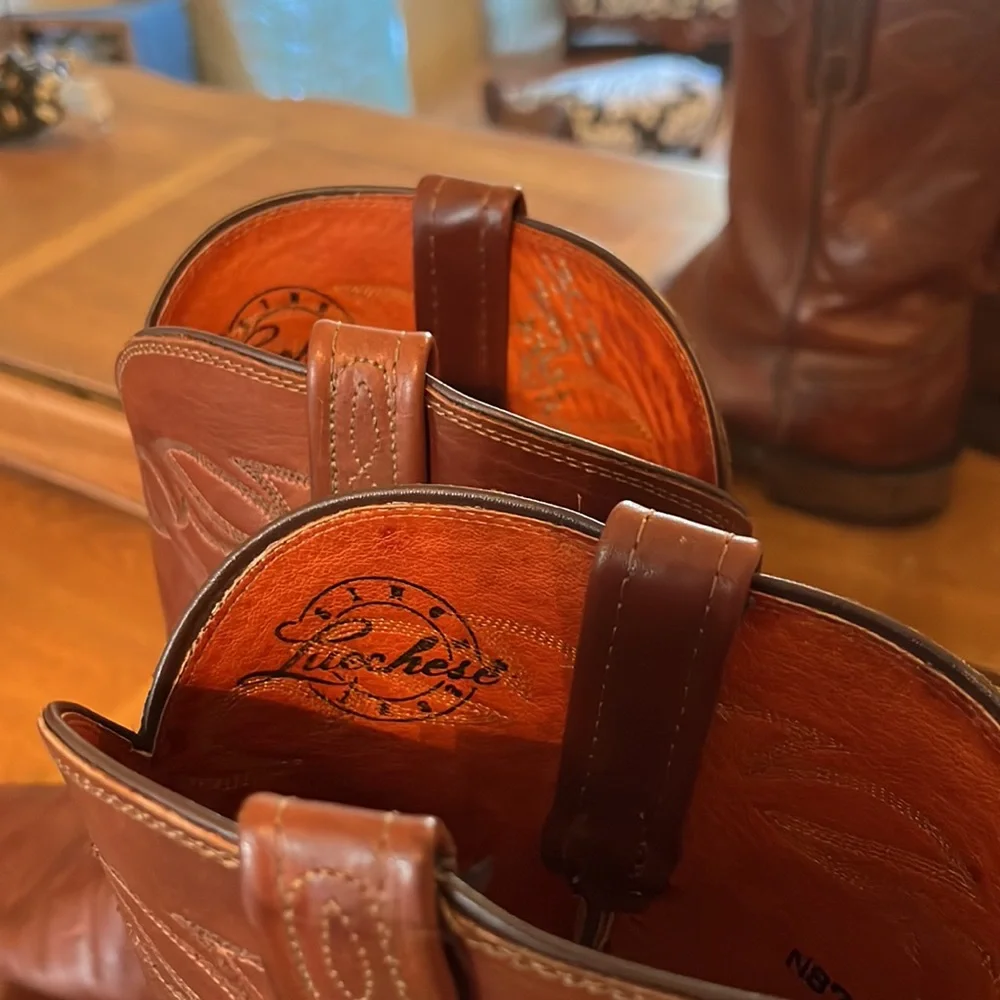 Men’s Luechese Boots - Picture 5 of 9